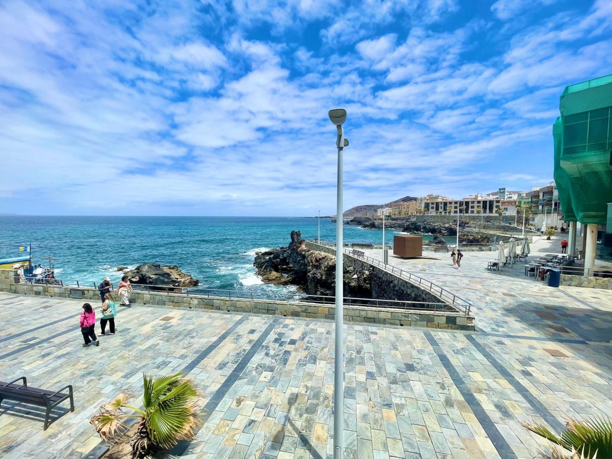 Black Rock Las Palmas de Gran Canaria